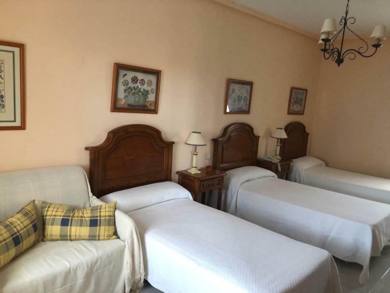 Hostal Las Paneras Ávila Εξωτερικό φωτογραφία